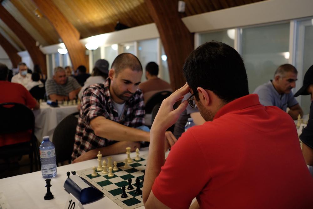 Michael Humpreys playing high-level chess